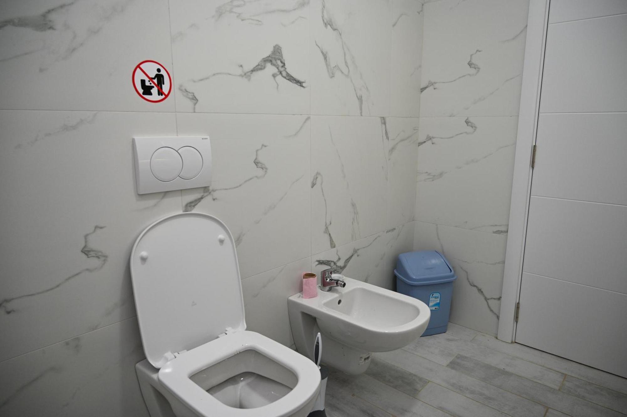 Vila Hoxha Durres Luaran gambar